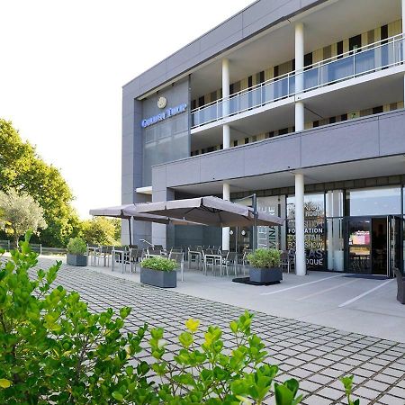 Golden Tulip Pornic Suites Buitenkant foto