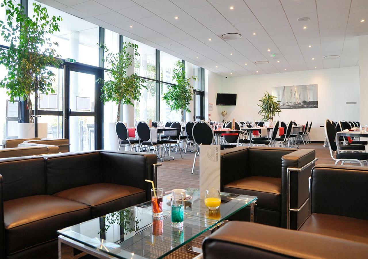 Golden Tulip Pornic Suites Buitenkant foto