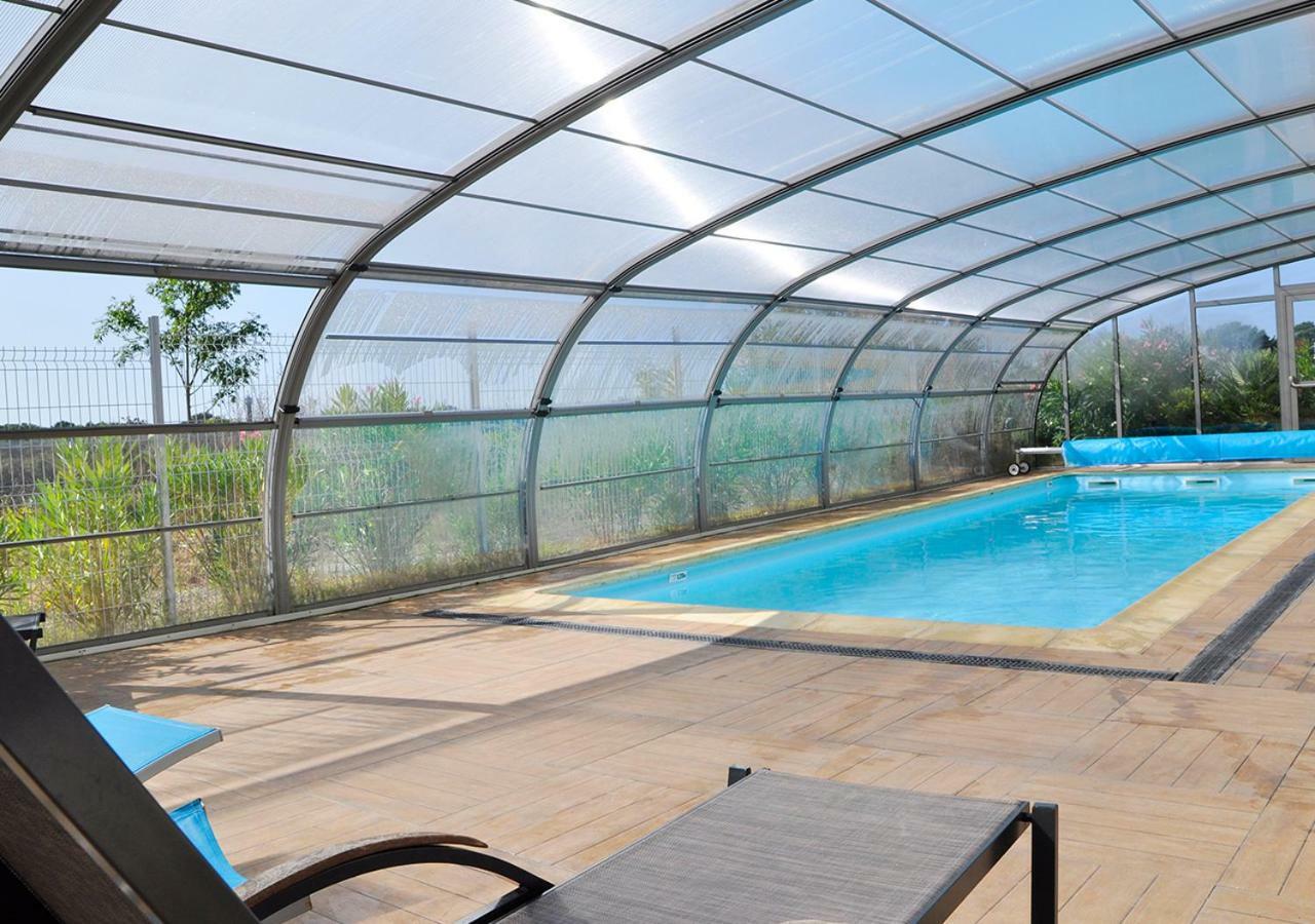 Golden Tulip Pornic Suites Buitenkant foto